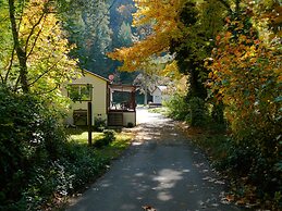 Morrison's Rogue River Lodge