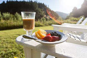 Morrison's Rogue River Lodge