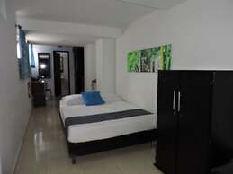 Hotel Casa Blanca Laureles