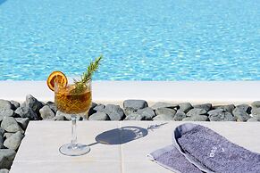 Naoussa Hills Boutique Resort - Adults Only