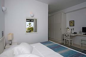 Naoussa Hills Boutique Resort - Adults Only