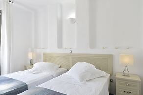 Naoussa Hills Boutique Resort - Adults Only