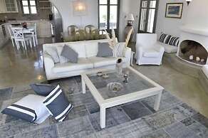 Naoussa Hills Boutique Resort - Adults Only