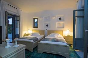 Naoussa Hills Boutique Resort - Adults Only