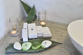 Naoussa Hills Boutique Resort - Adults Only