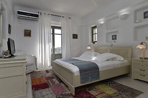 Naoussa Hills Boutique Resort - Adults Only