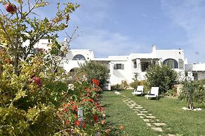 Naoussa Hills Boutique Resort - Adults Only