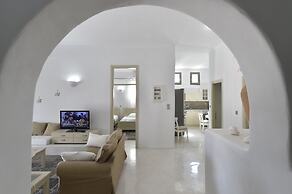 Naoussa Hills Boutique Resort - Adults Only