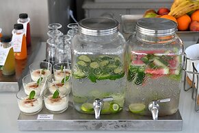 Naoussa Hills Boutique Resort - Adults Only