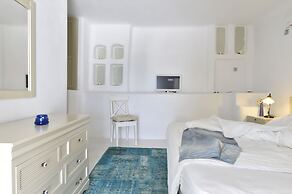 Naoussa Hills Boutique Resort - Adults Only