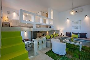 Naoussa Hills Boutique Resort - Adults Only