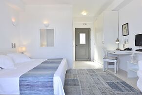 Naoussa Hills Boutique Resort - Adults Only