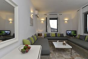 Naoussa Hills Boutique Resort - Adults Only