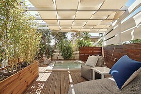 Stelia Mare Boutique Hotel