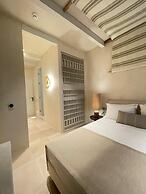 Atlantis Hotel