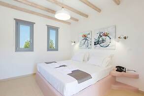 Medusa Beach Resort and Suites