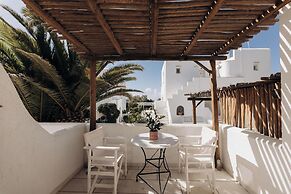 Medusa Beach Resort and Suites