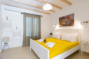 Medusa Beach Resort and Suites