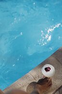 Medusa Beach Resort and Suites