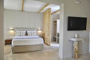 Medusa Beach Resort and Suites