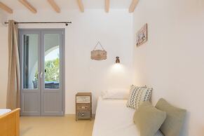 Medusa Beach Resort and Suites