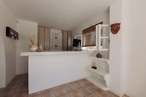 Medusa Beach Resort and Suites