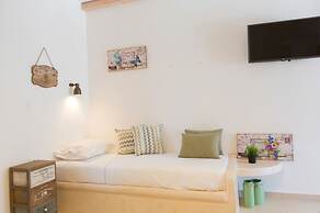 Medusa Beach Resort and Suites