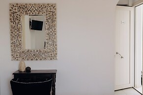 Medusa Beach Resort and Suites