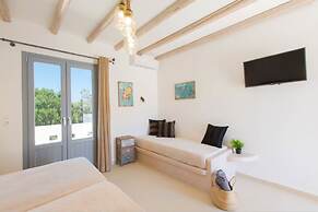 Medusa Beach Resort and Suites