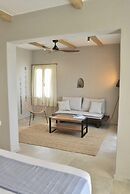 Medusa Beach Resort and Suites