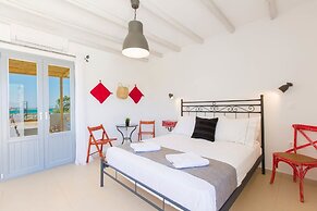 Medusa Beach Resort and Suites