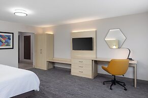 Holiday Inn Express & Suites Phoenix West - Buckeye by IHG