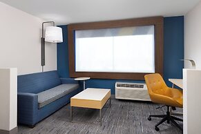 Holiday Inn Express & Suites Phoenix West - Buckeye by IHG