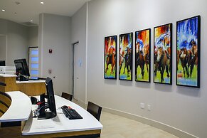 Holiday Inn Express & Suites Louisville Downtown by IHG