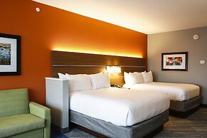 Holiday Inn Express & Suites Louisville Downtown by IHG