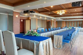 Nonthaburi Palace Hotel