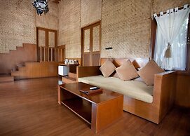 Kampung Sampireun Resort & Spa