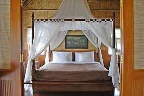 Kampung Sampireun Resort & Spa