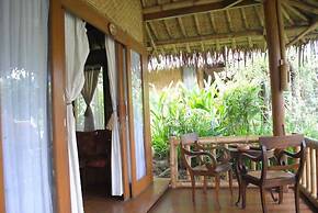 Kampung Sampireun Resort & Spa