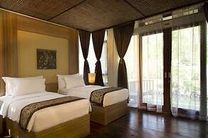 Kampung Sampireun Resort & Spa