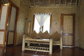 Kampung Sampireun Resort & Spa