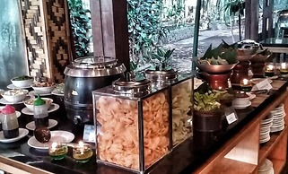 Kampung Sampireun Resort & Spa