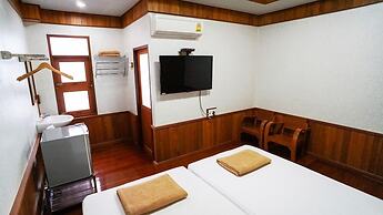 Baan Siriporn Resort