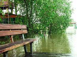 Baan Siriporn Resort