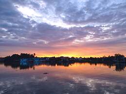 Baan Siriporn Resort