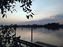 Baan Siriporn Resort