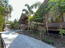 Baan Siriporn Resort