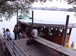 Baan Siriporn Resort