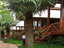 Baan Siriporn Resort