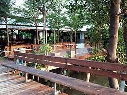 Baan Siriporn Resort